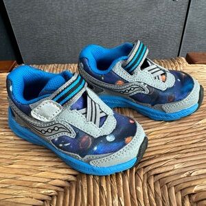 Mini sneakers with Space design